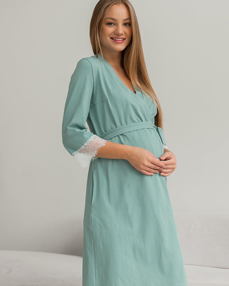 Wormwood comfortable robe for pregnant and nursing mothers Sati